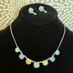 Avon Enamel Flowers and Four Leaf Clovers Necklace and Earrings Set